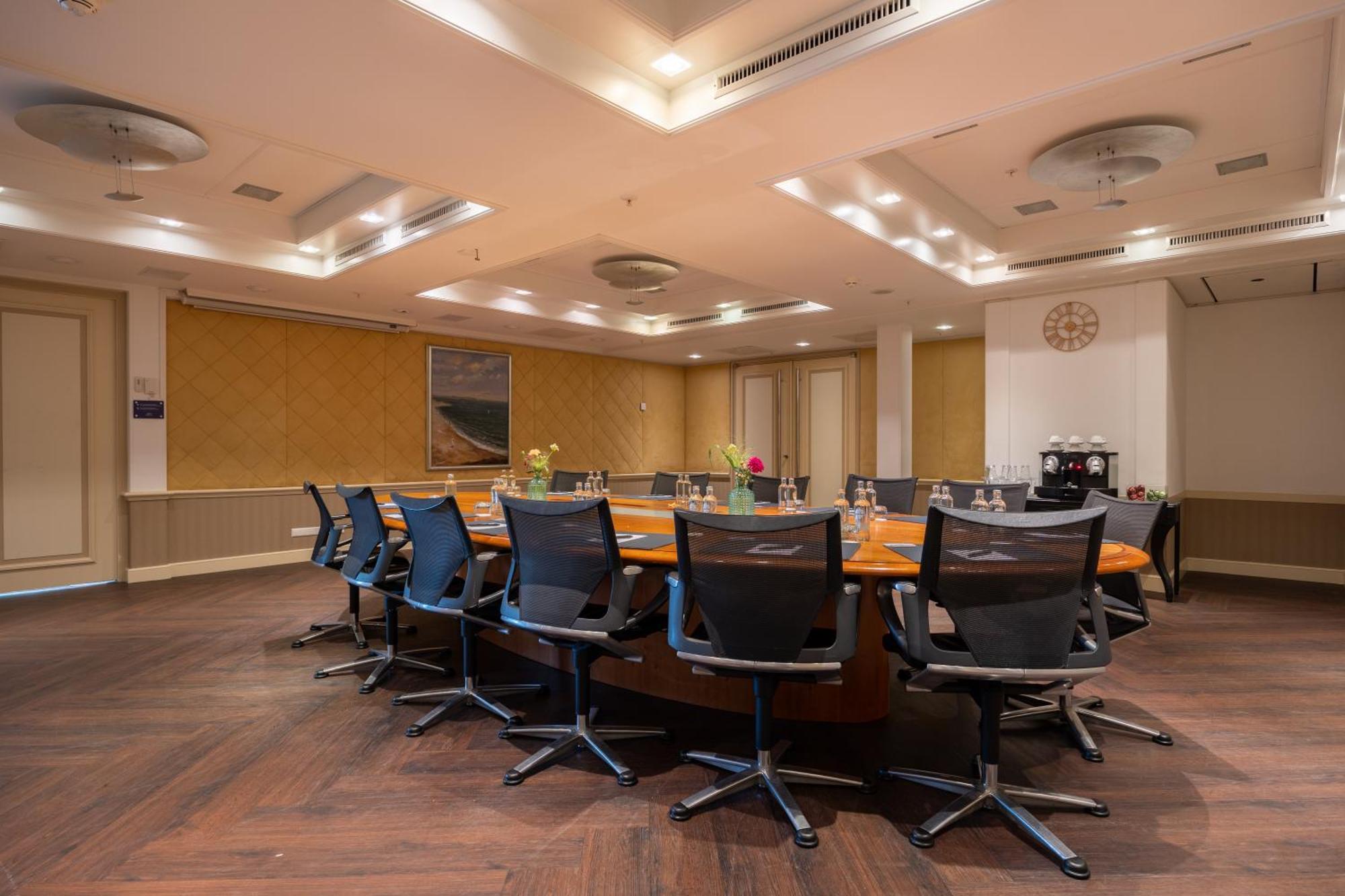 Grand Amrâth Kurhaus Scheveningen 5*